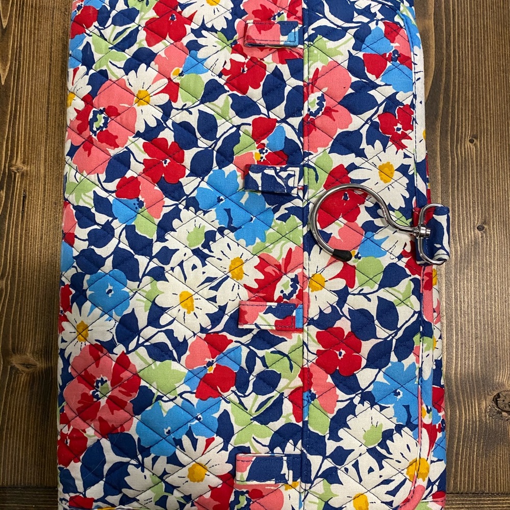 Vera Bradley hanging organizer